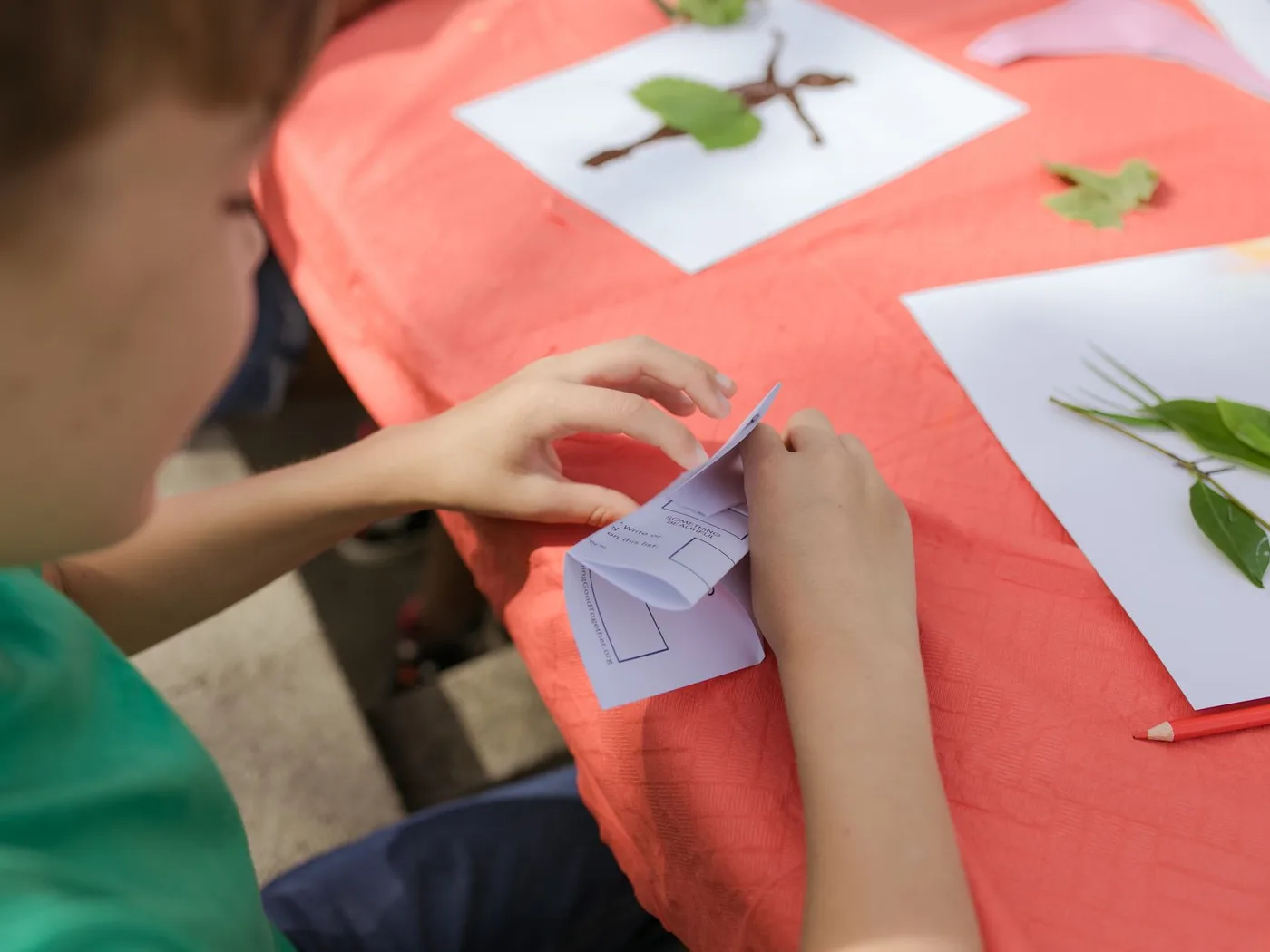 Creative summer camp crafts made with leaves